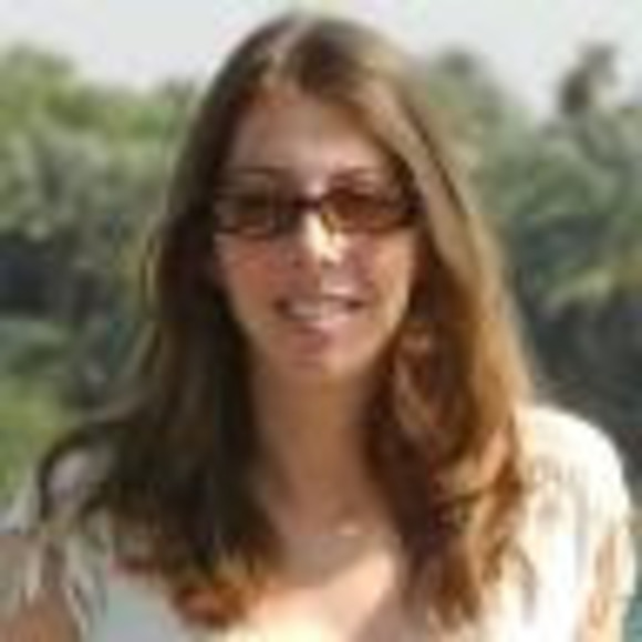 Meet your Posher, Beth - Picture 1 of 1